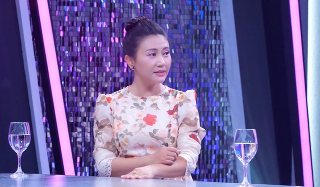 Nữ diễn vi&ecirc;n c&oacute; tới 9 người trong nh&agrave; n&oacute;i chuyện họp gia đ&igrave;nh, lấy &yacute; kiến từng người - Ảnh 1.