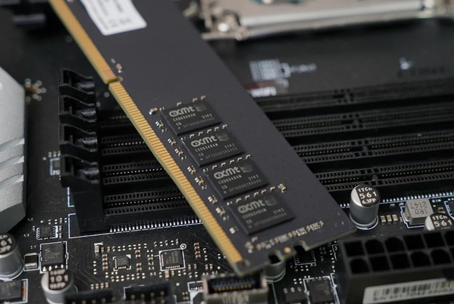 Trung Quốc “xả lũ” chip nhớ DRAM và NAND: Cơn sốt giá RAM có thể sắp hạ nhiệt- Ảnh 2. Trung Quốc “xả lũ” chip nhớ DRAM và NAND: Cơn sốt giá RAM có thể sắp hạ nhiệt- Ảnh 2.