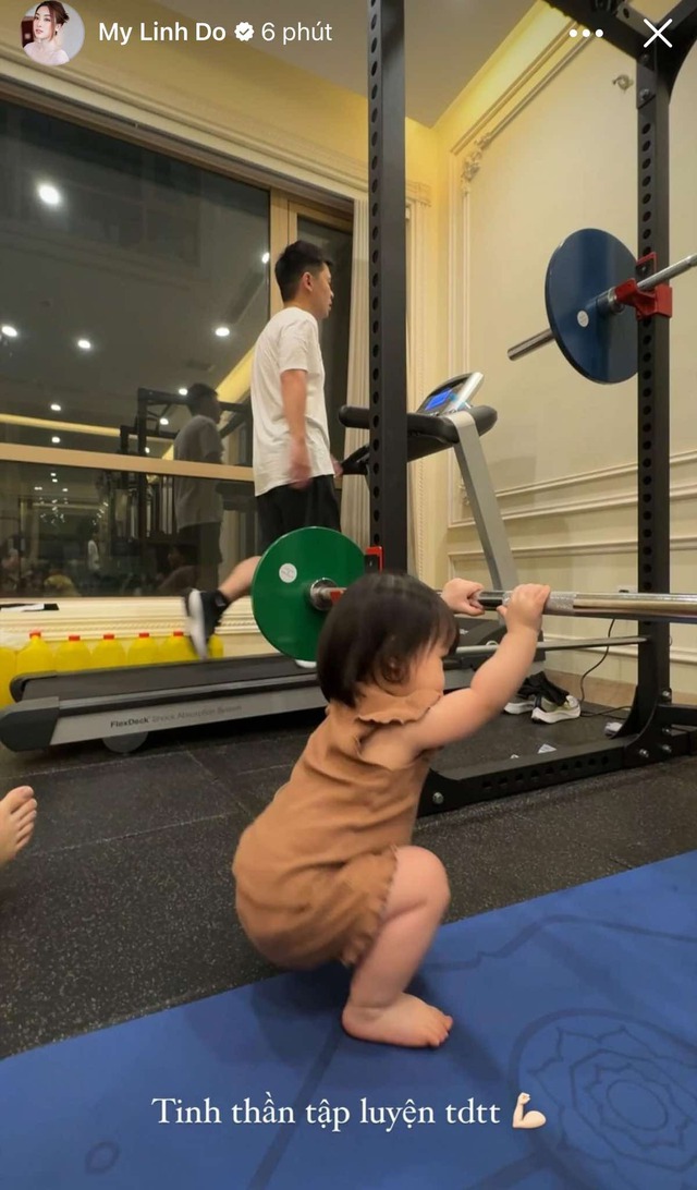 Mỹ nh&acirc;n 26 tuổi lấy chồng chủ tịch: Giờ ở dinh thự trăm tỷ bề thế số 1 H&agrave; th&agrave;nh - Ảnh 11.