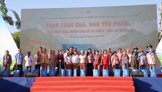 Khởi động Chiến dịch Thanh ni&ecirc;n t&igrave;nh nguyện H&egrave; 2026: Ph&aacute;t huy vai tr&ograve; ti&ecirc;n phong số h&oacute;a v&agrave; hướng về cộng đồng v&ugrave;ng bi&ecirc;n - Ảnh 5.