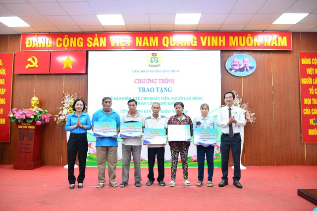 Bệnh viện Lê Văn Thịnh ra mắt “Góc café cùng lãnh đạo” và tổ chức “Bữa cơm Công đoàn” năm 2026 – nơi kết nối yêu thương và đổi mới sáng tạo - Ảnh 3.