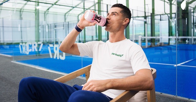Herbalife và Cristiano Ronaldo mang dinh dưỡng hiệu suất cao vào thói quen hàng ngày với chiến dịch “Fuel Like Ronaldo” - Ảnh 2.