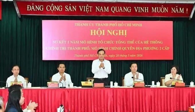 Thành phố Hồ Chí Minh: Một năm chuyển động của chính quyền 2 cấp - Ảnh 2.