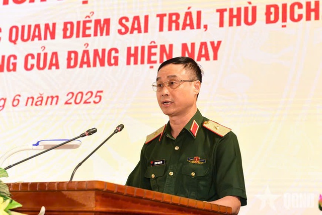 Y&ecirc;u cầu bồi dưỡng kỹ năng hợp t&aacute;c trong đấu tranh bảo vệ nền tảng tư tưởng của Đảng cho học vi&ecirc;n Trường Sĩ quan Ch&iacute;nh trị hiện nay- Ảnh 1.