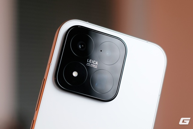 Trên tay smartphone Xiaomi giá chỉ 17 triệu mà có chip Snapdragon 8 Elite Gen 5, pin tận 8.000mAh- Ảnh 11. Trên tay smartphone Xiaomi giá chỉ 17 triệu mà có chip Snapdragon 8 Elite Gen 5, pin tận 8.000mAh- Ảnh 11.