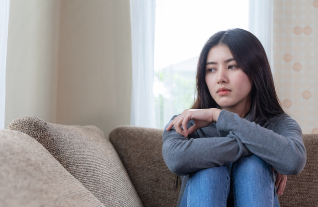 Bạn th&acirc;n mượn tiền 3 lần kh&ocirc;ng trả, lần thứ 4 t&ocirc;i đ&atilde; l&agrave;m điều m&agrave; đến giờ vẫn kh&ocirc;ng biết đ&uacute;ng hay sai - Ảnh 1.