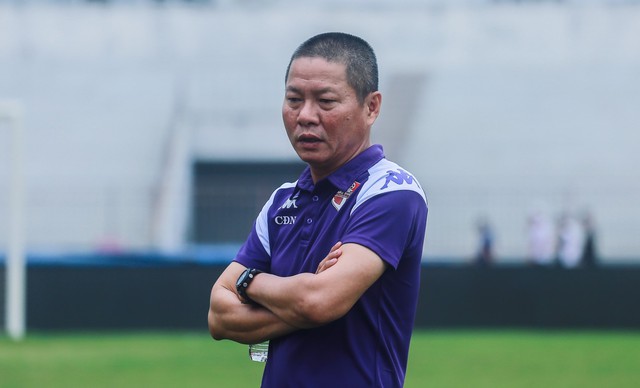 V.League biến động: 3 đội b&oacute;ng thay HLV ở giai đoạn gay cấn nhất- Ảnh 1.