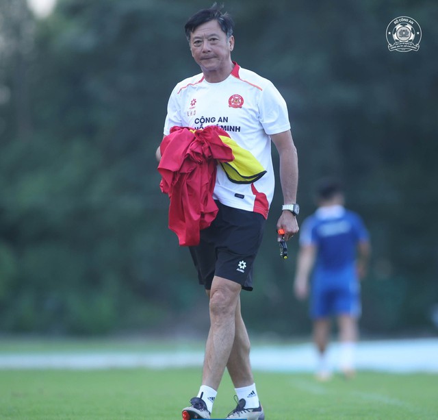 V.League biến động: 3 đội b&oacute;ng thay HLV ở giai đoạn gay cấn nhất- Ảnh 2.