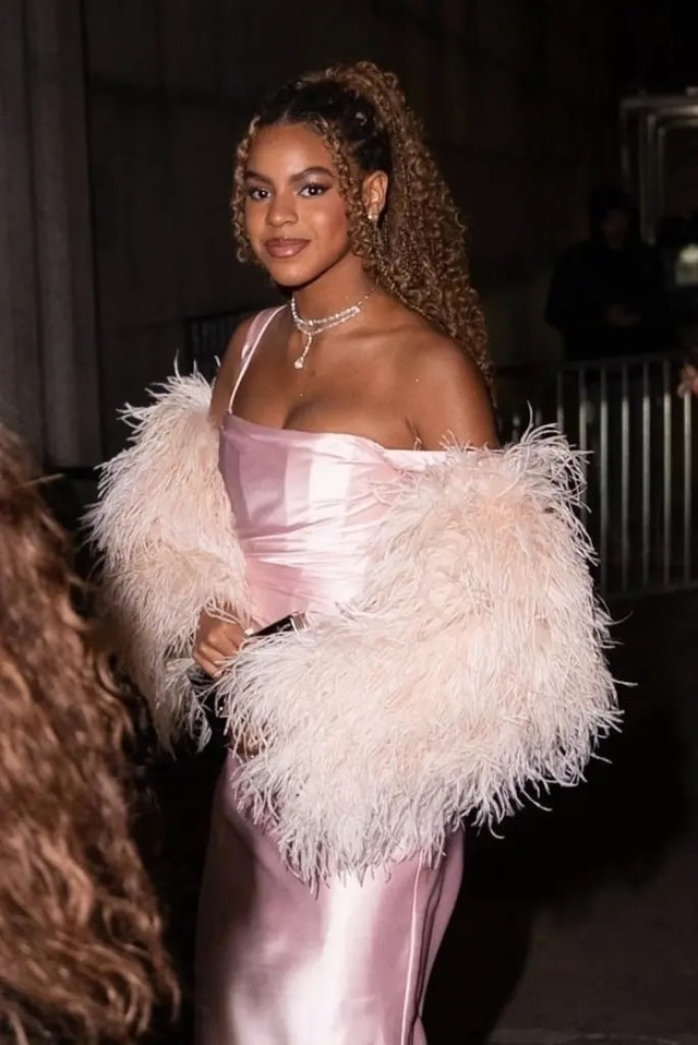 Đứa trẻ quyền lực nhất hành tinh: "Phá luật" của Met Gala, diễn cả loạt show nghìn tỷ vẫn bị chê không có tố chất- Ảnh 6.