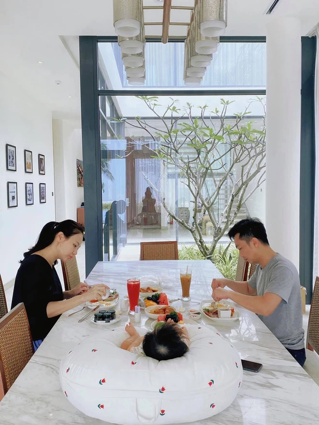 Mỹ nh&acirc;n d&acirc;n tộc T&agrave;y cưới đại gia phố n&uacute;i: Bước ch&acirc;n v&agrave;o cửa h&agrave;o m&ocirc;n, trở th&agrave;nh nữ chủ nh&acirc;n của biệt thự xa hoa giữa S&agrave;i th&agrave;nh- Ảnh 19.