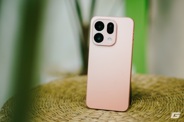 Trải nghiệm OPPO Find X9s: Đâu phải cứ là "Ultra" mới đáng để tâm? - Ảnh 1.