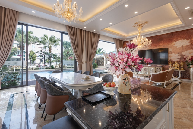 Biệt thự 1000m2, 10 ph&ograve;ng ngủ, c&oacute; cả s&acirc;n b&oacute;ng rổ của nữ NSƯT, trưởng khoa thanh nhạc đ&igrave;nh đ&aacute;m - Ảnh 5.