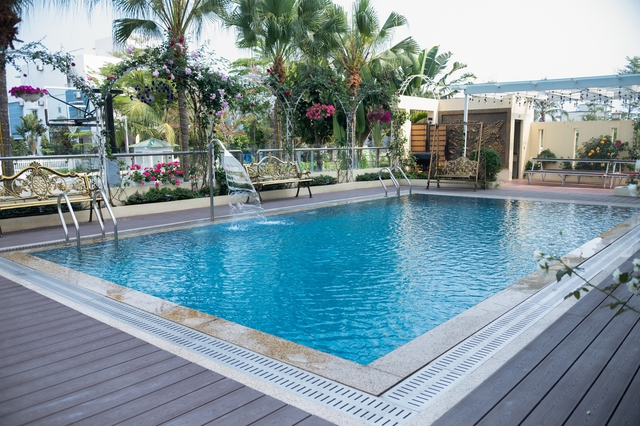 Biệt thự 1000m2, 10 ph&ograve;ng ngủ, c&oacute; cả s&acirc;n b&oacute;ng rổ của nữ NSƯT, trưởng khoa thanh nhạc đ&igrave;nh đ&aacute;m - Ảnh 7.