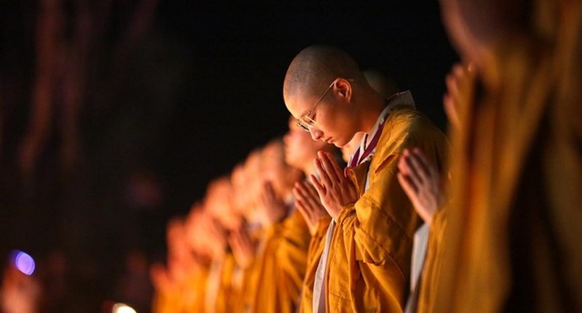 Xuất hiện tr&agrave;o lưu được ca ngợi 'người sức yếu, ung thư cũng kh&ocirc;ng sợ' nhưng vẫn g&acirc;y tranh c&atilde;i - Ảnh 1.