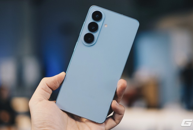 Đi t&igrave;m smartphone &ldquo;ch&acirc;n &aacute;i&rdquo; cho hội chị em năm 2026 - Ảnh 8.