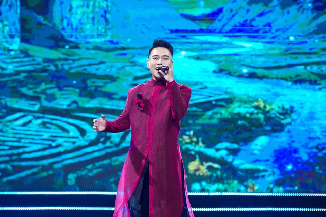 Nam ca sĩ l&agrave;m BTV, ph&aacute;t thanh vi&ecirc;n: Bị gọi l&agrave; kẻ lạc lo&agrave;i trong d&ograve;ng họ - Ảnh 1.
