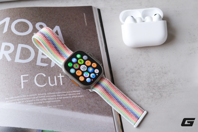 Trên tay dây đeo Apple Watch Pride Edition 2026: Có lẽ là phiên bản Pride đẹp nhất nhiều năm qua - Ảnh 17.