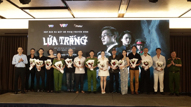 Thu Quỳnh h&oacute;a th&acirc;n th&agrave;nh b&agrave; tr&ugrave;m ma t&uacute;y trong phim giờ v&agrave;ng VTV- Ảnh 1.