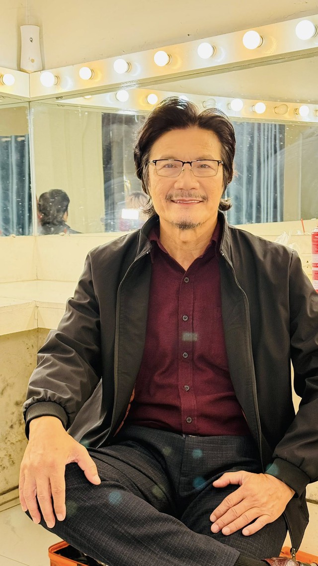 "Việt Trinh là người lái xe chở tôi về sau tai nạn đó"- Ảnh 2. "Việt Trinh là người lái xe chở tôi về sau tai nạn đó"- Ảnh 2.