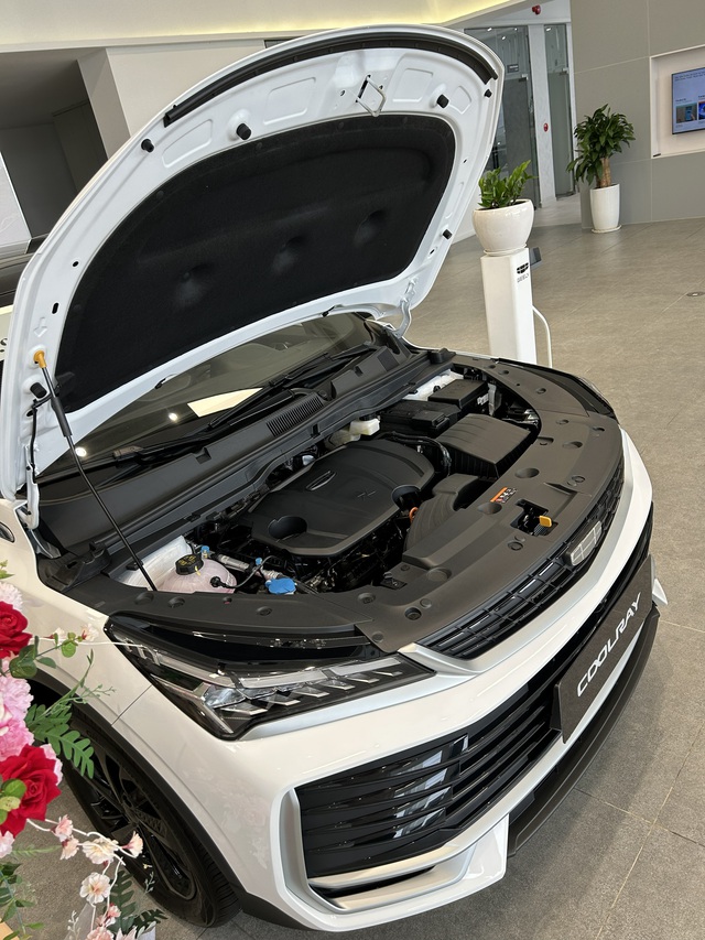 Cận cảnh Geely Coolray 2026 mới cứng về đại lý, giá đang "ngon" nhất phân khúc- Ảnh 11. Cận cảnh Geely Coolray 2026 mới cứng về đại lý, giá đang "ngon" nhất phân khúc- Ảnh 11.