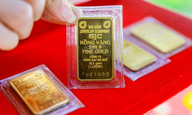 B&agrave;i test 30 gi&acirc;y: Bạn c&oacute; thực sự n&ecirc;n mua v&agrave;ng l&uacute;c n&agrave;y?- Ảnh 2.