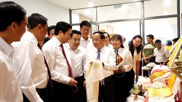 Lào Cai được lựa chọn là địa phương tiên phong thí điểm xây dựng xã, phường xã hội chủ nghĩa - Ảnh 4. Lào Cai được lựa chọn là địa phương tiên phong thí điểm xây dựng xã, phường xã hội chủ nghĩa - Ảnh 4.