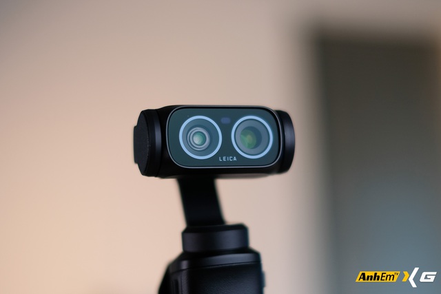 Trên tay Insta360 Luna Ultra: Camera gimbal đầu tiên với màn hình tháo rời, camera kép Leica và mức giá khiến nhiều người phải suy nghĩ- Ảnh 22. Trên tay Insta360 Luna Ultra: Camera gimbal đầu tiên với màn hình tháo rời, camera kép Leica và mức giá khiến nhiều người phải suy nghĩ- Ảnh 22.