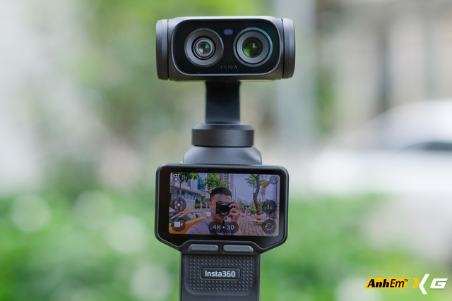 Trên tay Insta360 Luna Ultra: Camera gimbal đầu tiên với màn hình tháo rời, camera kép Leica và mức giá khiến nhiều người phải suy nghĩ- Ảnh 12. Trên tay Insta360 Luna Ultra: Camera gimbal đầu tiên với màn hình tháo rời, camera kép Leica và mức giá khiến nhiều người phải suy nghĩ- Ảnh 12.