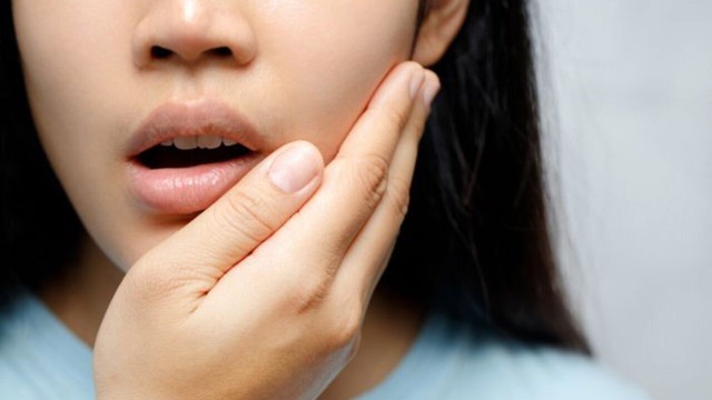 Đi khám răng định kỳ, thiếu nữ 17 tuổi tình cờ phát hiện u nang trong xương hàm và căn bệnh di truyền nguy hiểm suýt bị bỏ quên! - Ảnh 3.