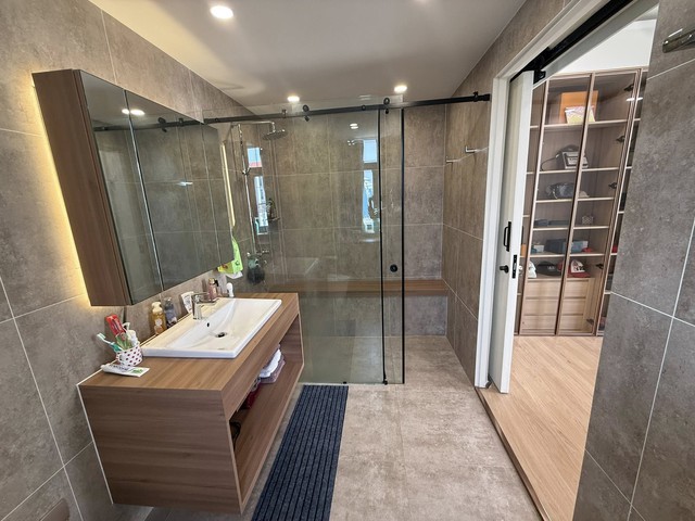 Nữ siêu mẫu đình đám rao bán biệt thự đồ sộ ở TP.HCM - Ảnh 7.