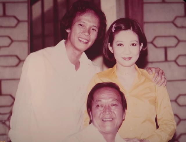 Nam NSND theo đuổi vợ kém 10 tuổi: "Tôi lì lợm"- Ảnh 1. Nam NSND theo đuổi vợ kém 10 tuổi: "Tôi lì lợm"- Ảnh 1.