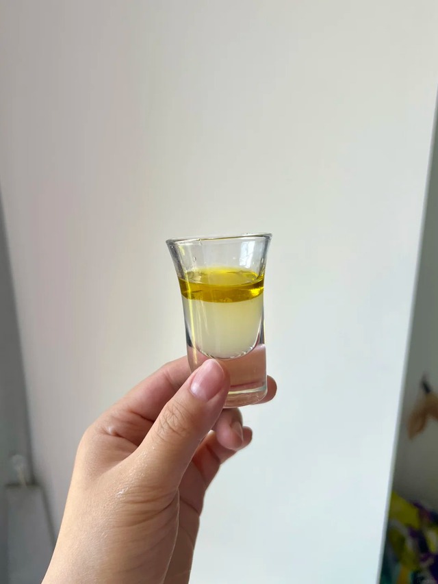 Không giúp đẹp sau một đêm, nhưng thói quen này khiến làn da của tôi ổn định hơn từng ngày - Ảnh 1.