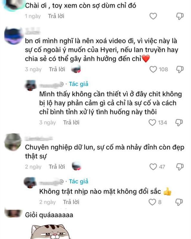 Mỹ nhân tuột dây áo khi đang trình diễn- Ảnh 3. Mỹ nhân tuột dây áo khi đang trình diễn- Ảnh 3.