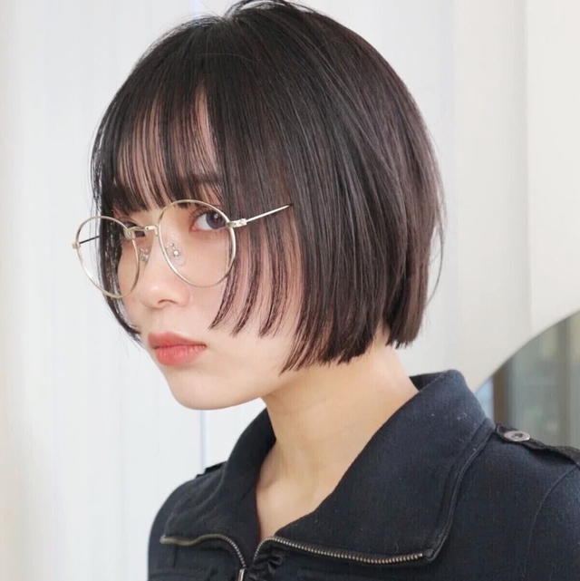Muốn cắt tóc ngắn mà vẫn gọn mặt? Đây là 8 kiểu mái đang được các salon Hàn - Nhật lăng xê nhiều nhất năm 2026 - Ảnh 10.