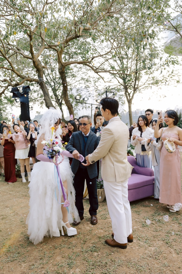 Sao Việt 2 lần tổ chức đám cưới mà chẳng ai hay, ngay cả khách mời cũng giữ bí mật tuyệt đối - Ảnh 2.