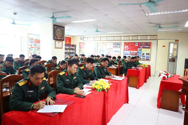 Xây dựng bản lĩnh chính trị cho học viên đào tạo cán bộ chính trị cấp phân đội ở Tiểu đoàn 7, Trường Sĩ quan Chính trị hiện nay - Ảnh 3.