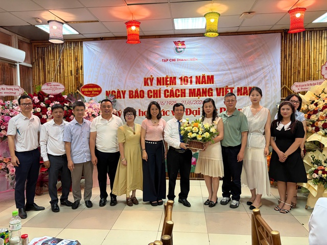 Tạp chí Thanh niên kỷ niệm 101 năm Ngày báo chí cách mạng Việt Nam và ký kết hợp tác với Đại học Phenikaa - Ảnh 9.
