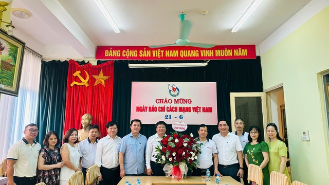 Tạp chí Thanh niên kỷ niệm 101 năm Ngày báo chí cách mạng Việt Nam và ký kết hợp tác với Đại học Phenikaa - Ảnh 7.