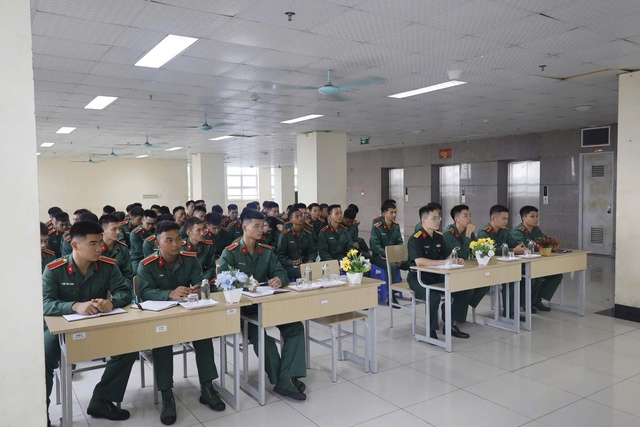 Xây dựng bản lĩnh chính trị cho học viên đào tạo cán bộ chính trị cấp phân đội ở Tiểu đoàn 7, Trường Sĩ quan Chính trị hiện nay - Ảnh 2.