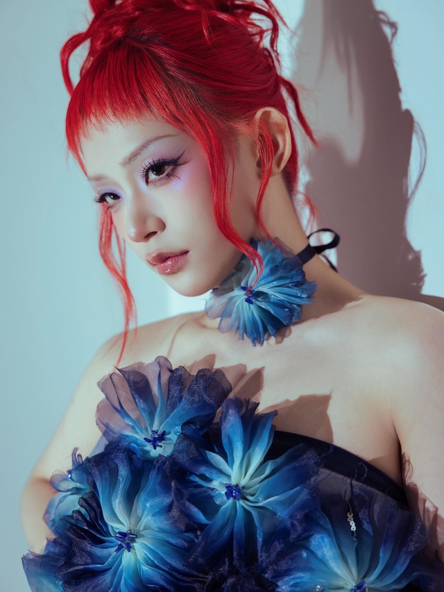 Mỹ nhân duy nhất có khả năng "gom" cả dàn sao top 1 streaming Việt Nam: 12 tuổi đã nổi tiếng, con nhà nòi chính hiệu - Ảnh 8.