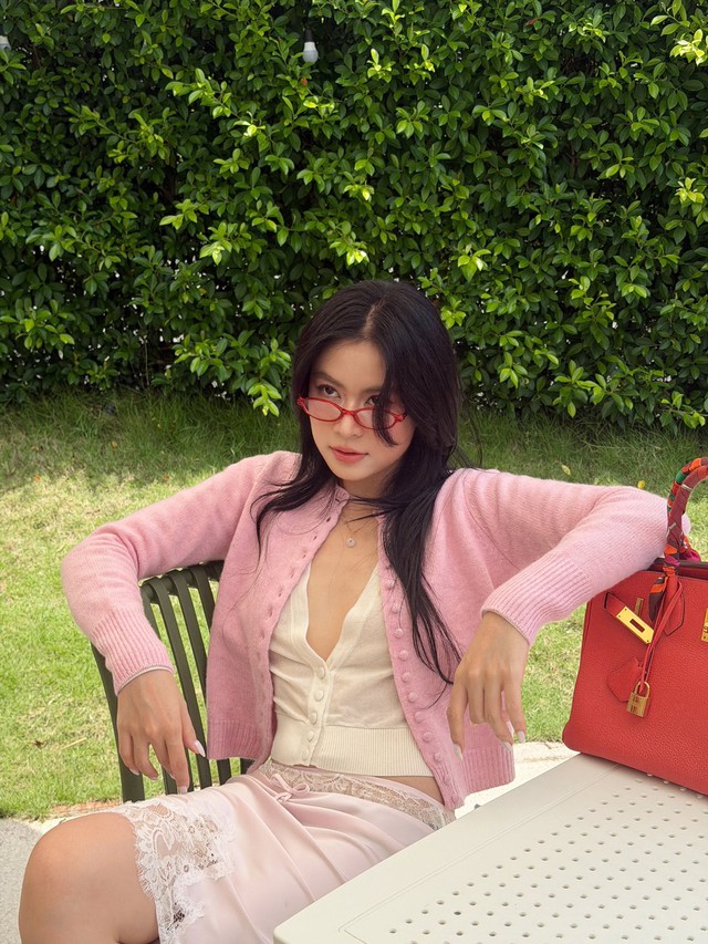 Nhận không ra Hoàng Thuỳ Linh - Ảnh 2.