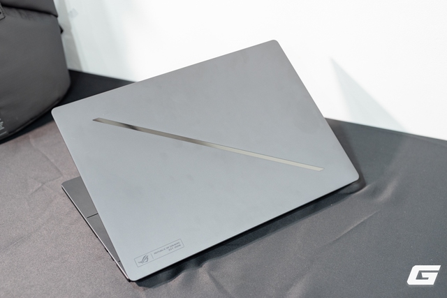 ASUS ROG mang Zephyrus Duo về Việt Nam: Laptop gaming màn hình kép thì có gì đặc biệt - Ảnh 11.