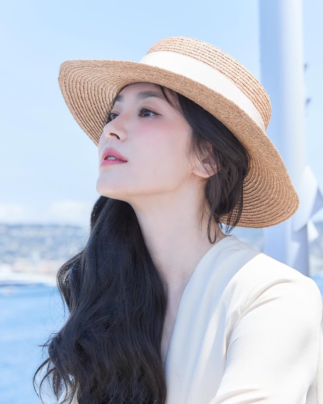 Tròn 7 năm Song - Song ly hôn: Song Hye Kyo tái sinh thành nữ hoàng, Song Joong Ki "còn cái nịt" - Ảnh 4.
