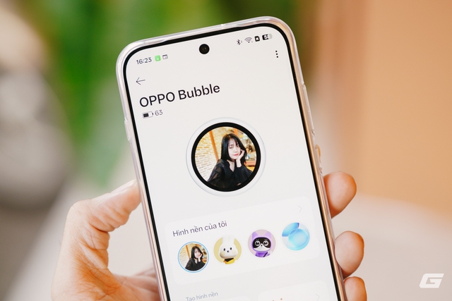 Món phụ kiện độc đáo của OPPO khiến hội chị em 'nghiện selfie' thích mê- Ảnh 12. Món phụ kiện độc đáo của OPPO khiến hội chị em 'nghiện selfie' thích mê- Ảnh 12.