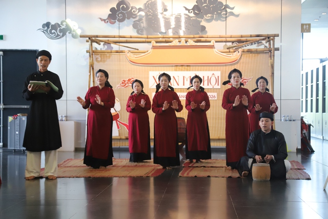 Người trẻ tìm về không gian văn hóa truyền thống tại “Xoan mở hội” - Ảnh 2.