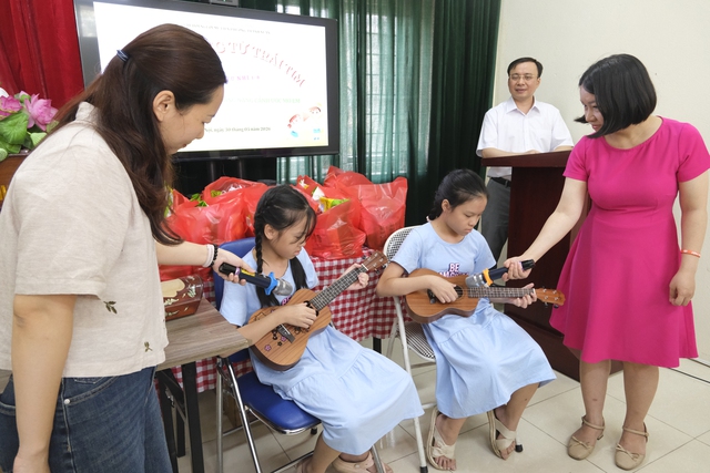 &Aacute;nh s&aacute;ng từ tr&aacute;i tim: Nơi &acirc;m nhạc v&agrave; sự thấu hiểu khơi nguồn y&ecirc;u thương - Ảnh 2.