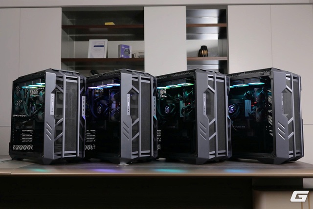 Cận cảnh bộ PC AI giá 1 tỷ đồng tại Việt Nam: Riêng tiền RAM 768GB đã mất 600 triệu đồng, nhưng doanh nghiệp vẫn mạnh tay mua liền 4 bộ- Ảnh 1. Cận cảnh bộ PC AI giá 1 tỷ đồng tại Việt Nam: Riêng tiền RAM 768GB đã mất 600 triệu đồng, nhưng doanh nghiệp vẫn mạnh tay mua liền 4 bộ- Ảnh 1.