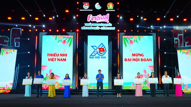 Khai mạc Festival thiếu nhi toàn quốc lần thứ nhất năm 2026 - Ảnh 4. Khai mạc Festival thiếu nhi toàn quốc lần thứ nhất năm 2026 - Ảnh 4.