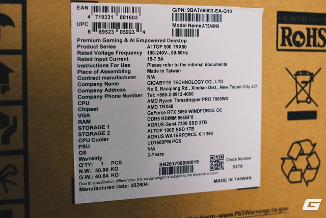 Cận cảnh bộ PC AI giá 1 tỷ đồng tại Việt Nam: Riêng tiền RAM 768GB đã mất 600 triệu đồng, nhưng doanh nghiệp vẫn mạnh tay mua liền 4 bộ- Ảnh 5. Cận cảnh bộ PC AI giá 1 tỷ đồng tại Việt Nam: Riêng tiền RAM 768GB đã mất 600 triệu đồng, nhưng doanh nghiệp vẫn mạnh tay mua liền 4 bộ- Ảnh 5.