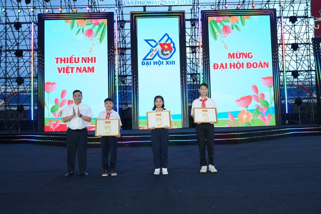 Đội Limitless Dreamers giành giải nhất vòng chung kết toàn quốc - Chương trình “Vươn cao ước mơ” năm 2026 - Ảnh 3.